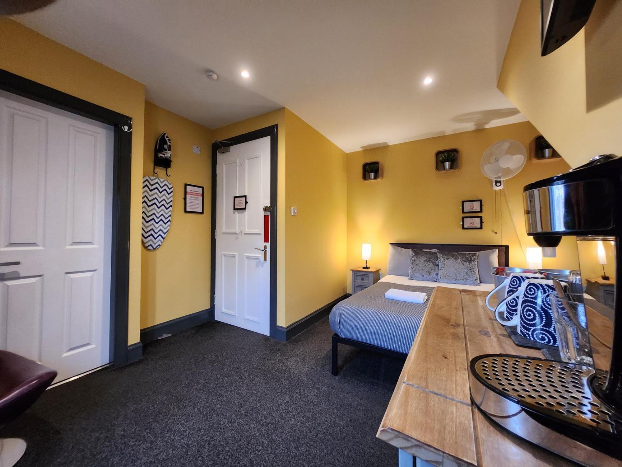 Frederick Douglass - Rooms In The City Эдинбург Номер фото